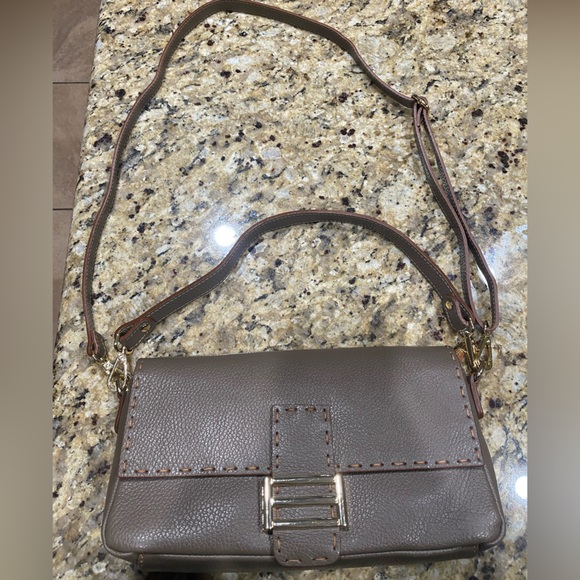 Made In Italy East West Beige Soft Leather Crossbody Bag- Purchased In Italy - Picture 15 of 16